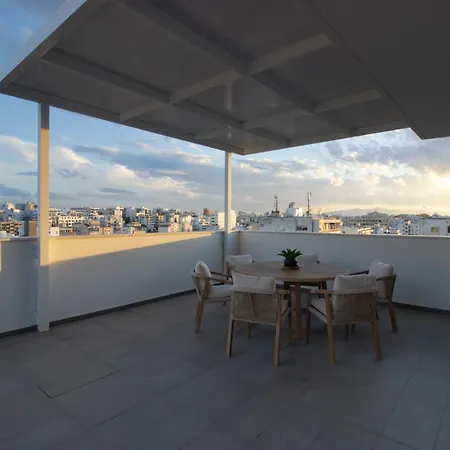 Διαμέρισμα Floor Gem: 3br, Huge Veranda *