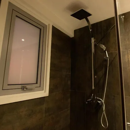 Διαμέρισμα Floor Gem: 3br, Huge Veranda *