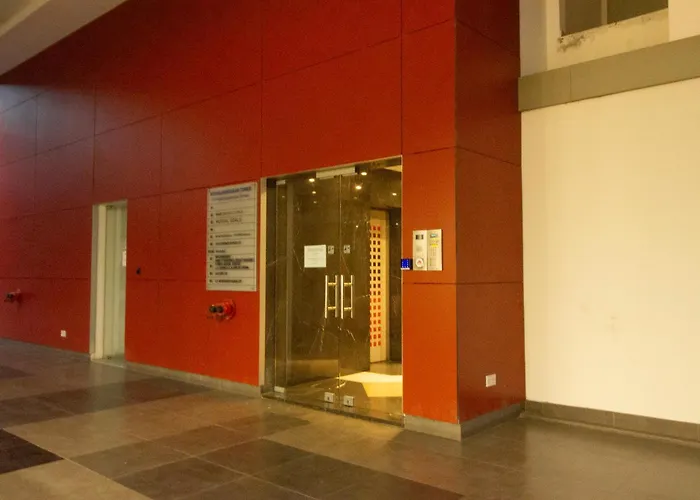 Appartement Floor Gem: 3br, Huge Veranda Nicosie