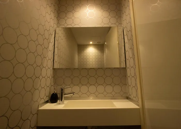 Appartement Floor Gem: 3br, Huge Veranda