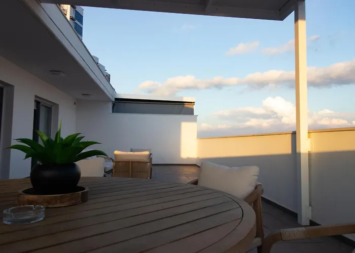 Appartement Floor Gem: 3br, Huge Veranda Nicosie