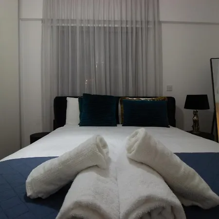 公寓 Floor Gem: 3br, Huge Veranda *